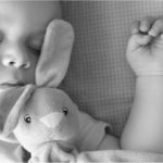 5 Steps to Help Your Baby to Sleep Through the Night(GUEST POST)