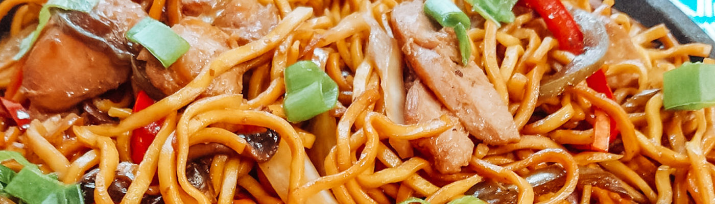 Picture of my 30 minute restaiurant style chicken lo mein