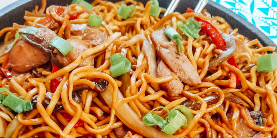 Picture of my 30 minute restaiurant style chicken lo mein